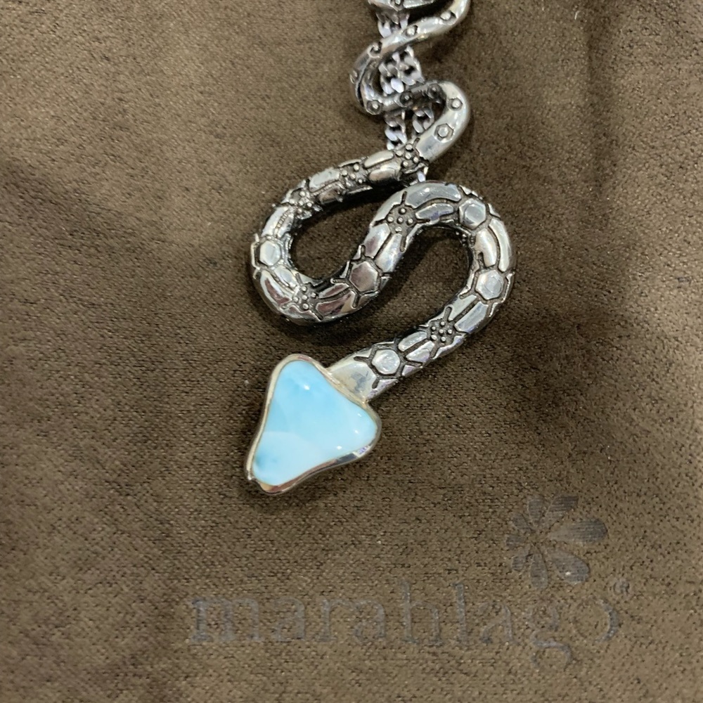 MARAHLAGO (RETIRED) PENDANT
